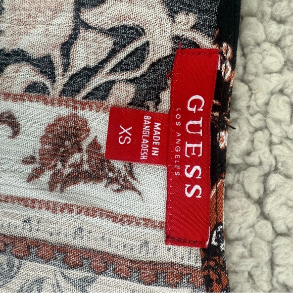 Guess bell sleeve romper - Picture 3 of 3